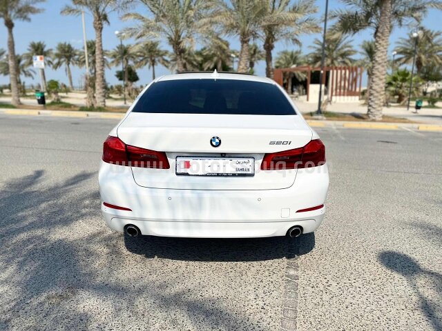 2019 BMW 520