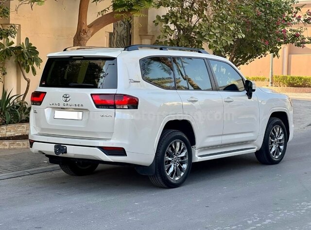 2022 Toyota Land Cruiser