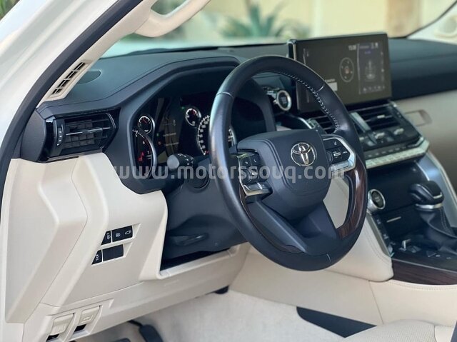 2022 Toyota Land Cruiser