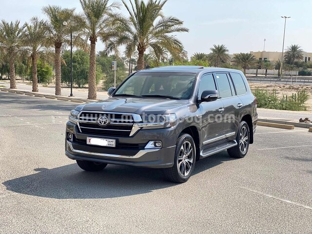 2020 Toyota Land Cruiser