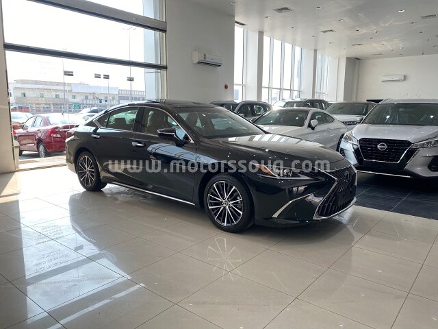 2023 Lexus ES