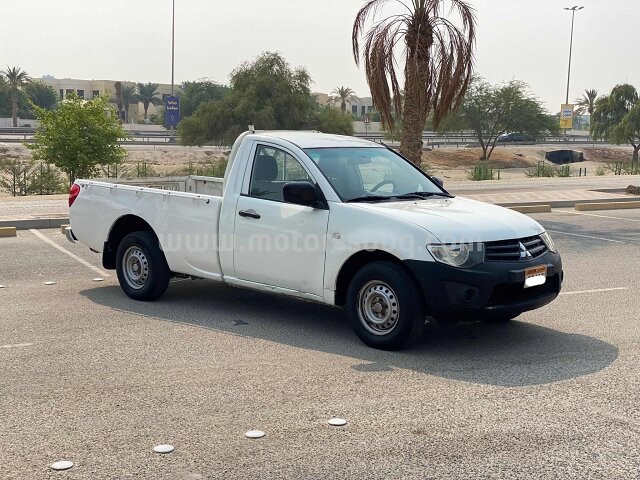 2014 Mitsubishi L200