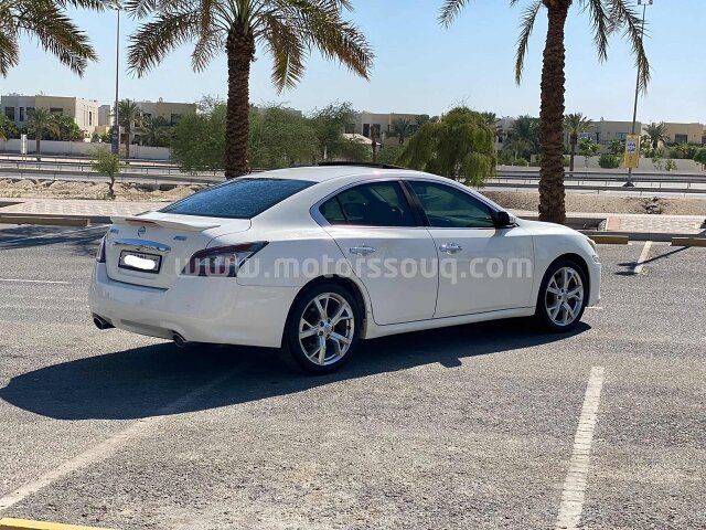 2012 Nissan Maxima