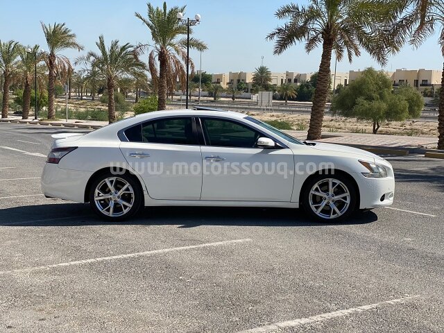 2012 Nissan Maxima