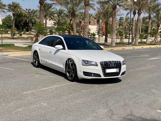 2014 أودي أيه 8