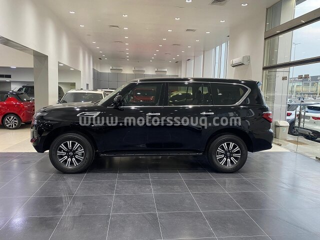 2023 Nissan Patrol