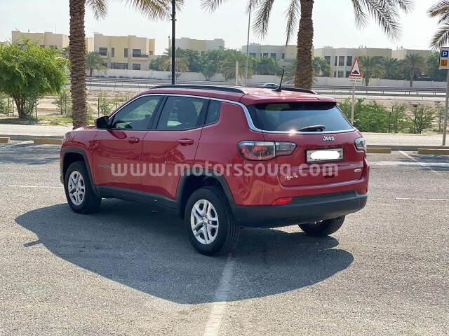 2020 جيب كومباس