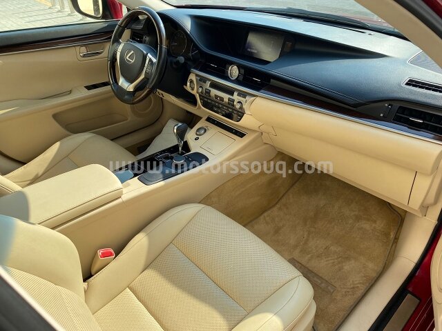 2015 Lexus ES