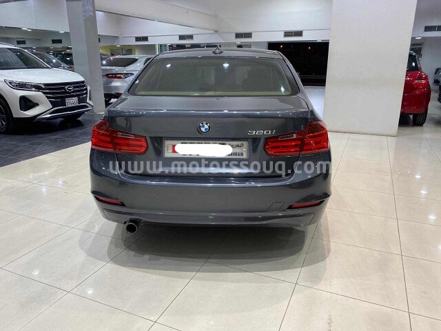 2013 BMW 320