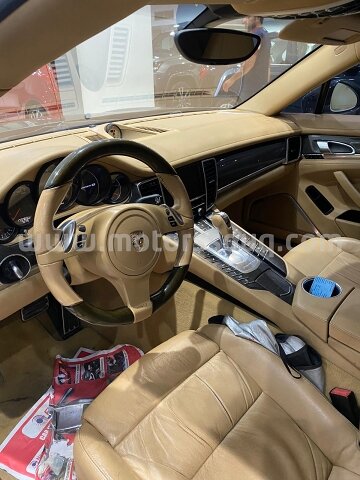2010 Porsche Panamera