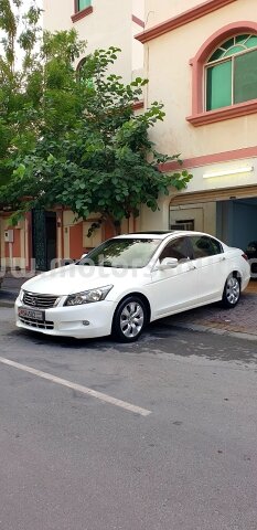 2010 هوندا أكورد
