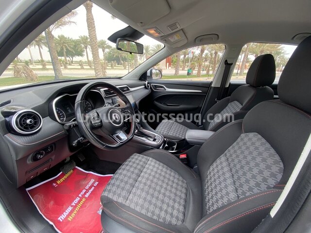 2023 MG ZS