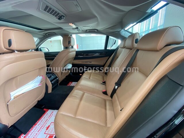 2013 BMW 750