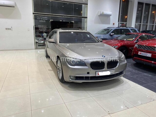 2009 بي إم دبليو الفئة السابعة