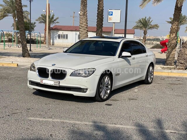 2011 بي إم دبليو الفئة السابعة