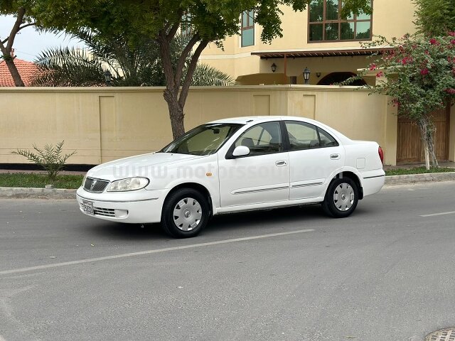 2005 نيسان صني