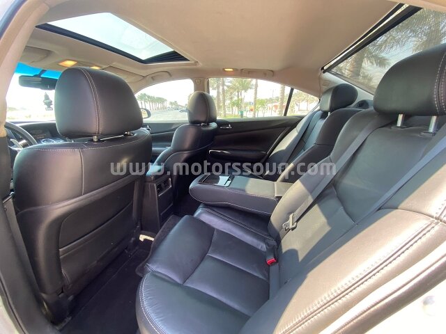 2012 Nissan Maxima