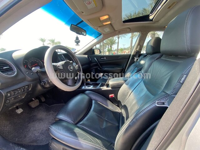 2012 Nissan Maxima