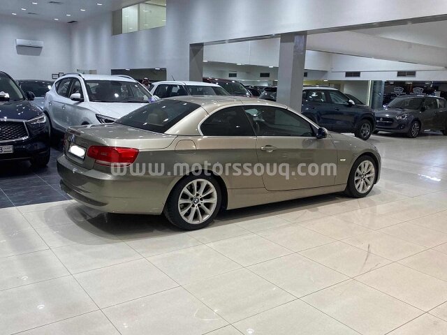 2008 بي إم دبليو الفئة الثالثة