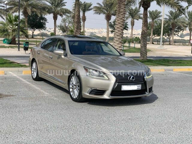 2013 Lexus LS
