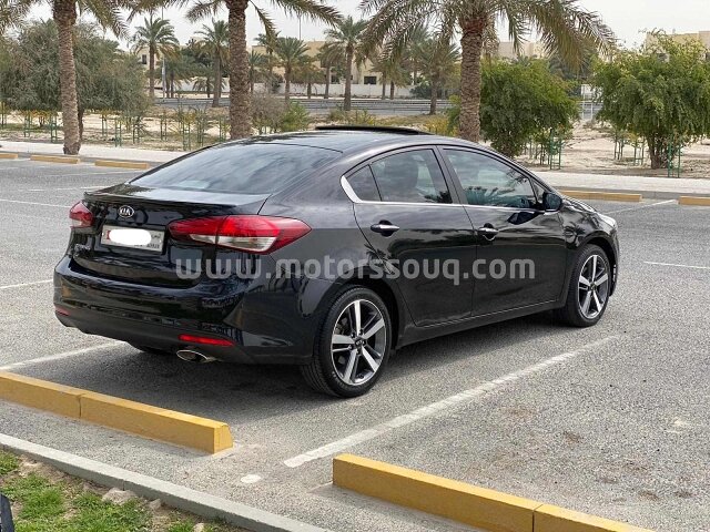 2017 KIA Cerato