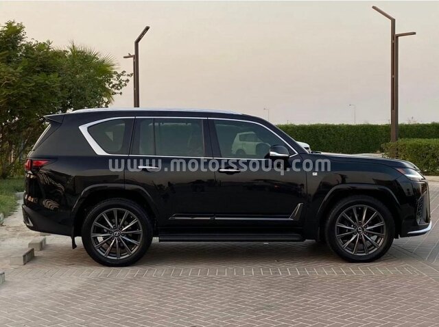 2023 Lexus LX