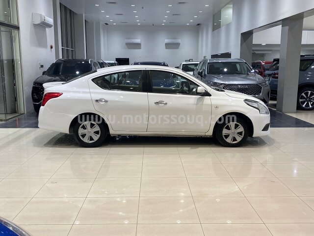 2018 نيسان صني