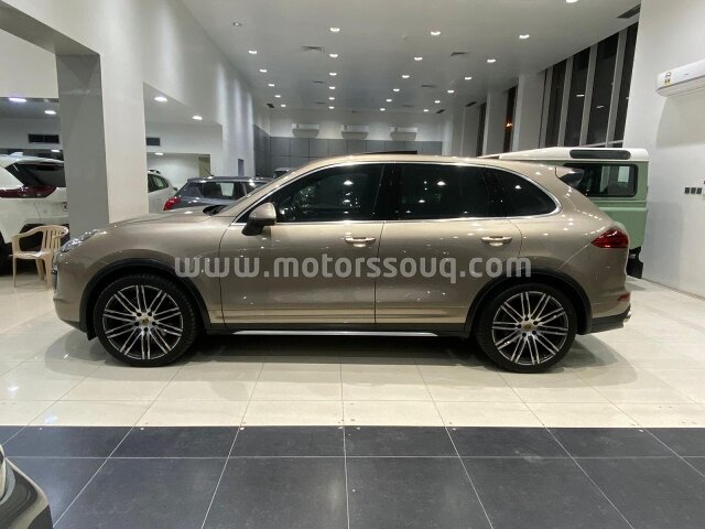 2015 Porsche Cayenne