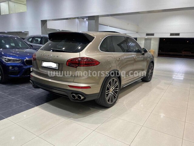 2015 Porsche Cayenne