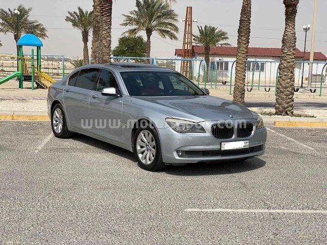 2010 بي إم دبليو الفئة السابعة