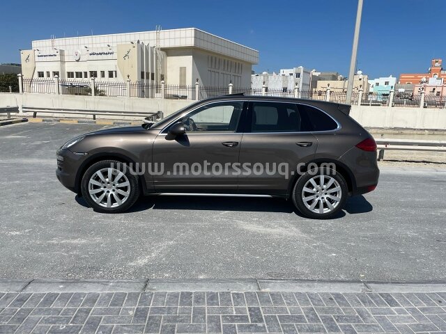 2011 بورش كايمان إس