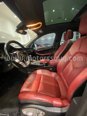 2018 Porsche Macan