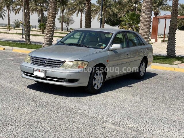 2004 Toyota Avalon