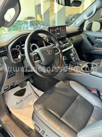 2022 Toyota Land Cruiser