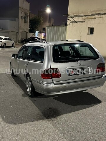 2001 Mercedes-Benz E