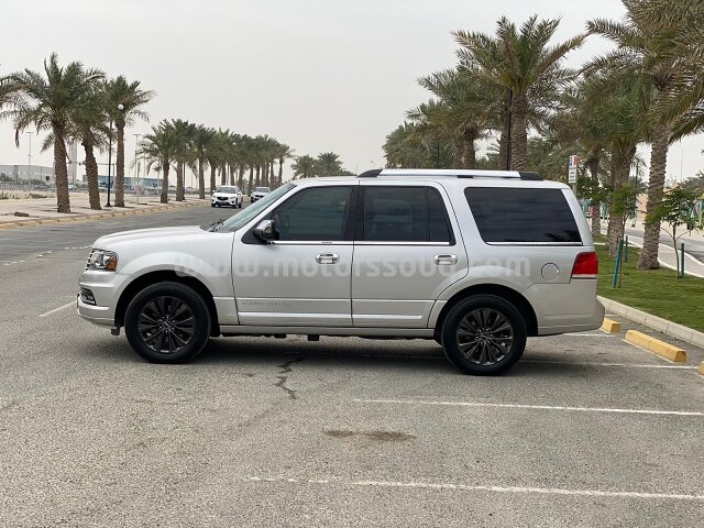 2016 Lincoln Navigator