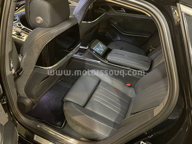 2023 Hongqi H9