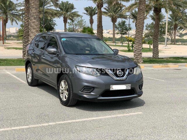 2015 نيسان إكس ترايل