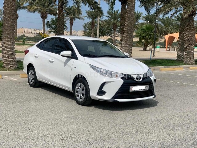 2021 تويوتا يارس