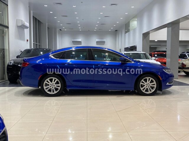 2016 كرايسلر 300