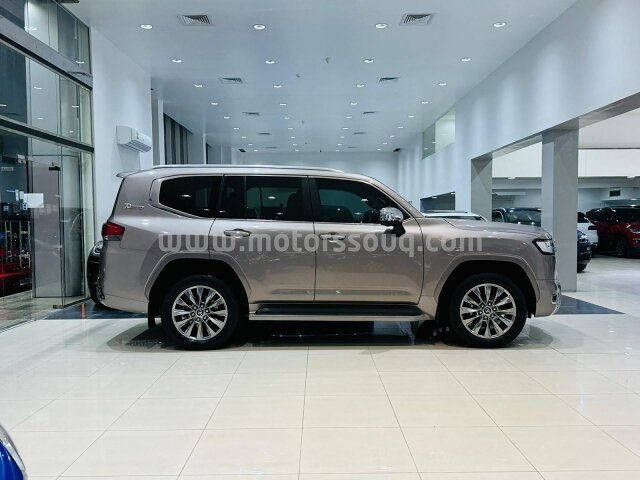 2022 Toyota Land Cruiser