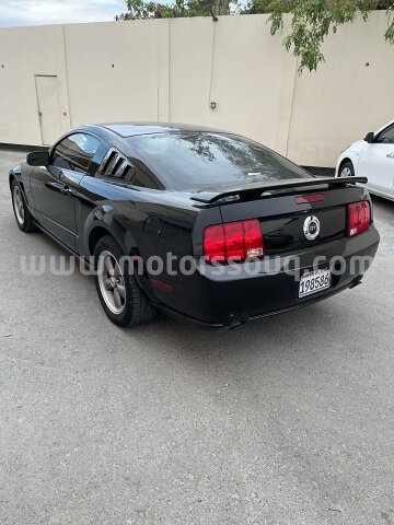 2005 Ford Mustang