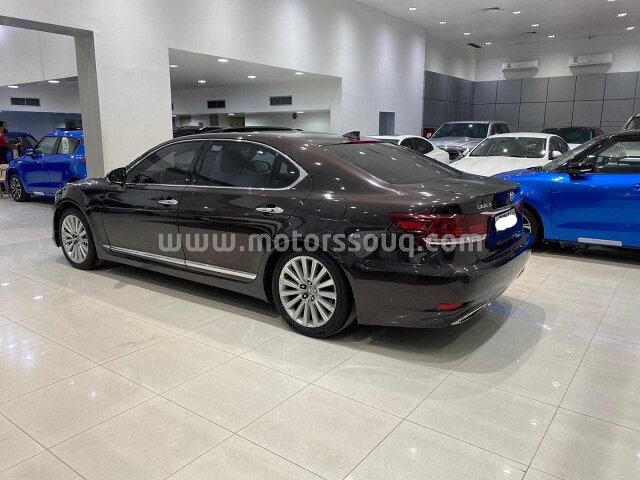 2014 Lexus LS