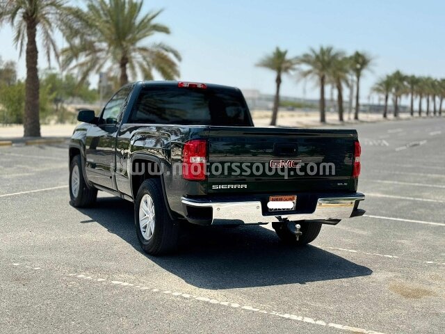 2018 GMC Sierra