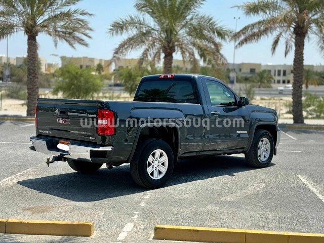 2018 GMC Sierra