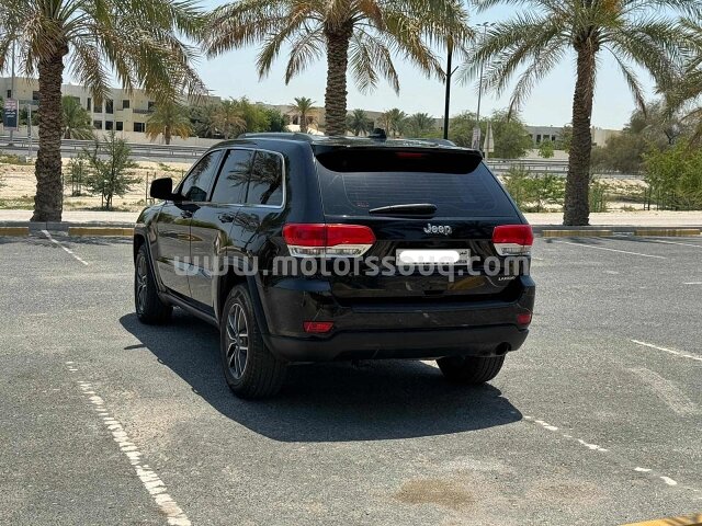 2019 جيب جراند شيروكي