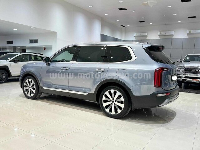 2022 KIA Carnival