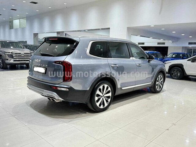 2022 KIA Carnival