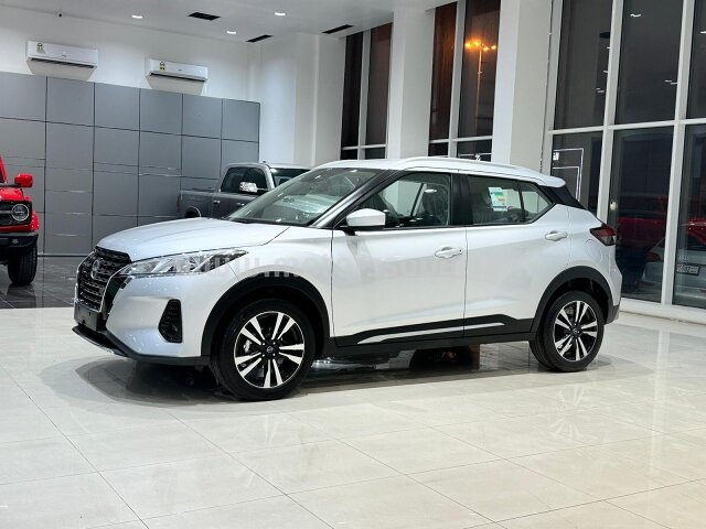 2024 Nissan Kicks