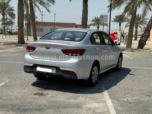 2018 KIA RIO